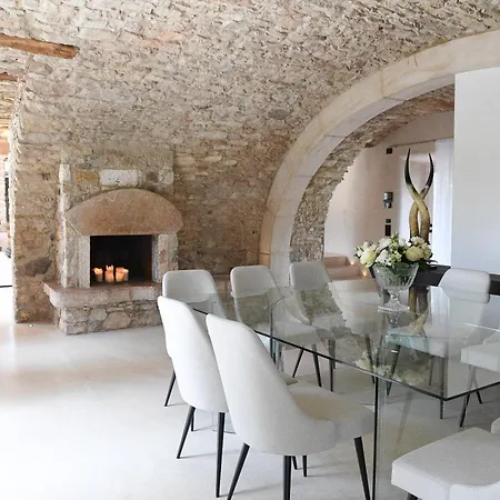 In Gabrielle Villa *